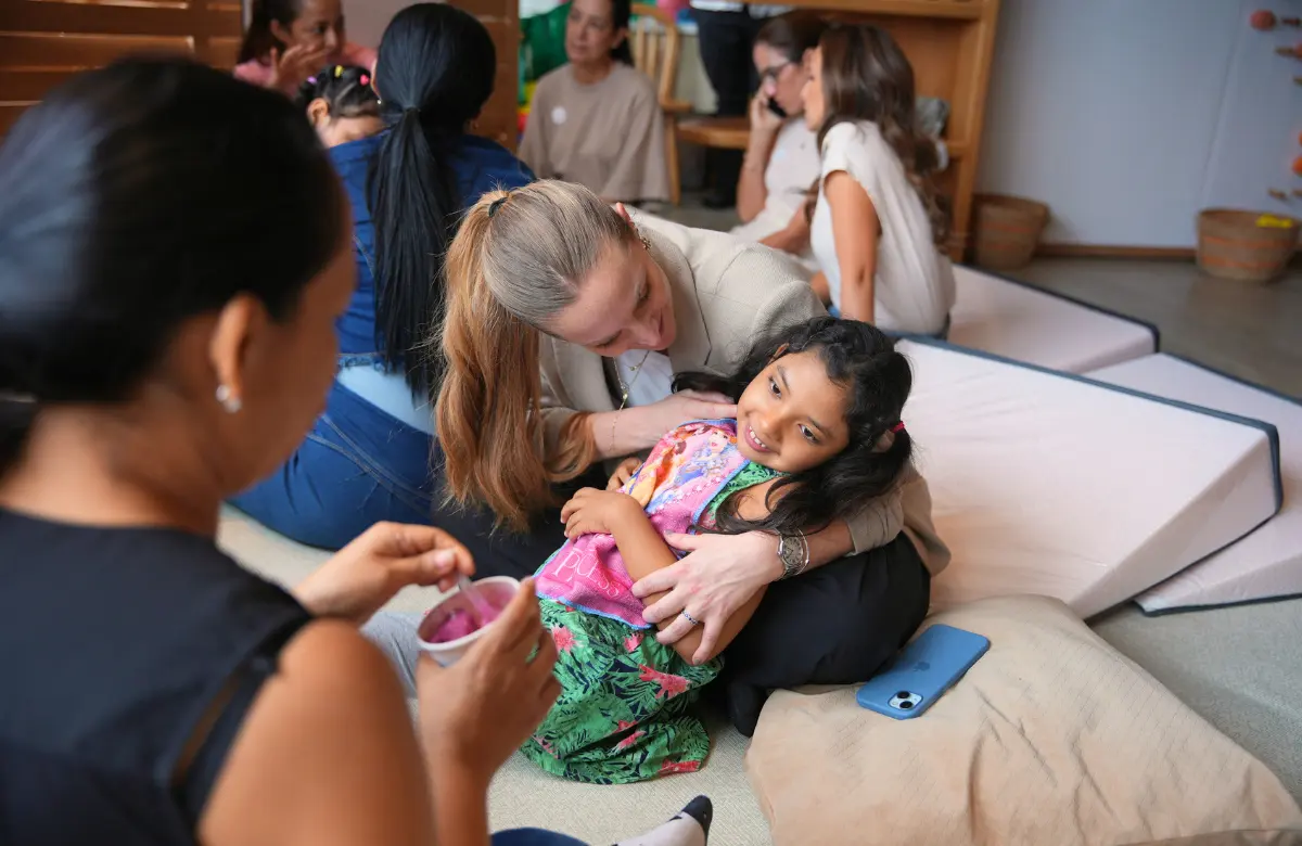 Familias y cuidadores en un programa de bienestar
